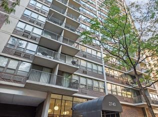 2740 N Pine Grove Ave APT 6B, Chicago, IL 60614