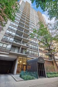 2740 N Pine Grove Ave APT 6B, Chicago, IL, 60614