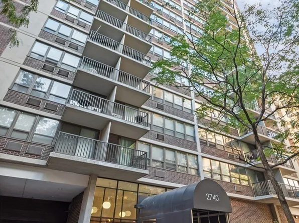 2740 N Pine Grove Ave APT 6B, Chicago, IL 60614