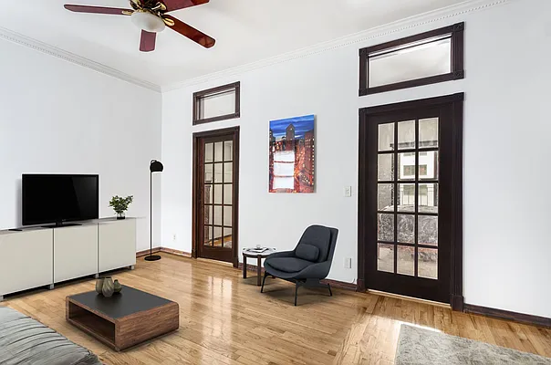 Sold by Compass | media 2