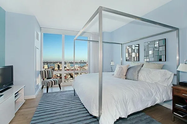 Sold by Corcoran | media 4