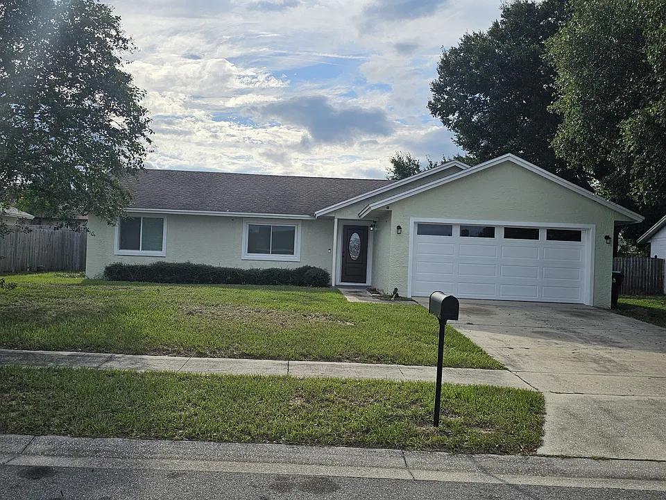 414 Sandpiper Ridge Dr