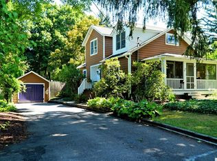 69 Fraleigh St, Red Hook, NY 12571