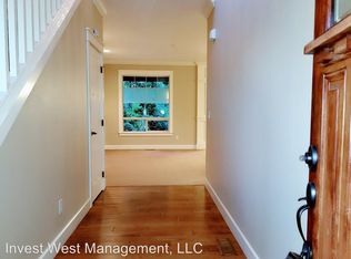 3131 NW Grass Valley Dr, Camas, WA 98607