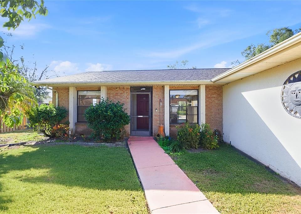 1st image of 8003 OAK DRIVE