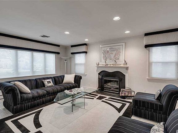 4th image of 404 Carlisle Ct