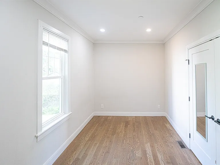 41 Fairbanks St #3 — Photo 20