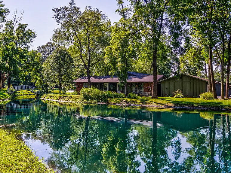 Greenbriar Village — Photo 15