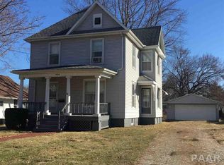 256 W Chestnut St, Canton, IL 61520