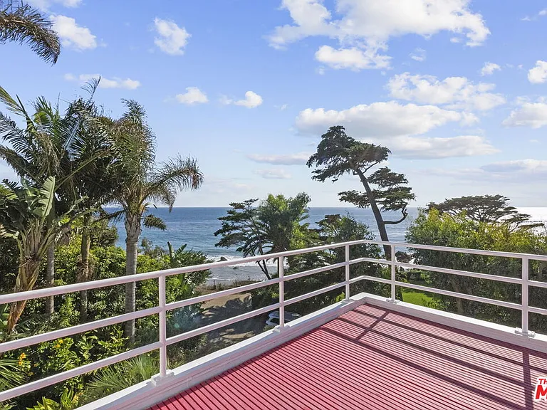 31833 Sea Level Dr — Photo 49