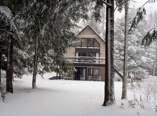 138 Woodbury Rd, Old Forge, NY 13420