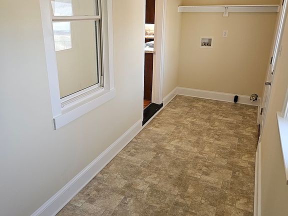 5th image of 2216 Bailey Dr