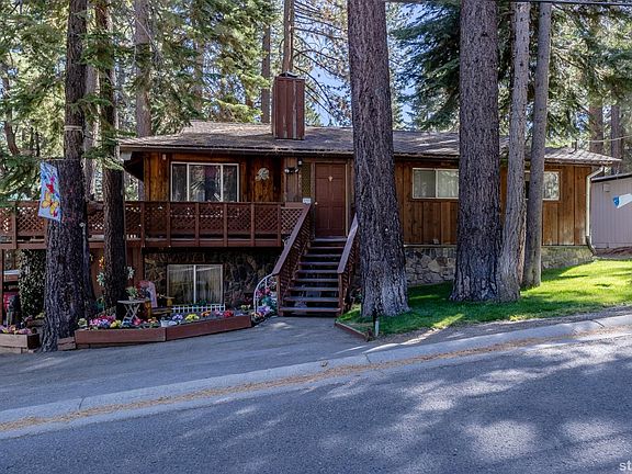 2nd image of 1934 10th St
