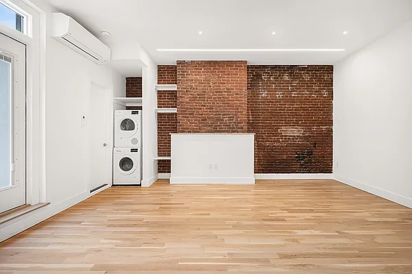 Rented by Corcoran | media 5