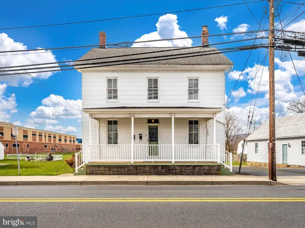 402 E Main St, Thurmont, MD 21788