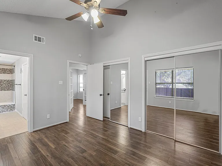 7340 Skillman St #108 — Photo 6