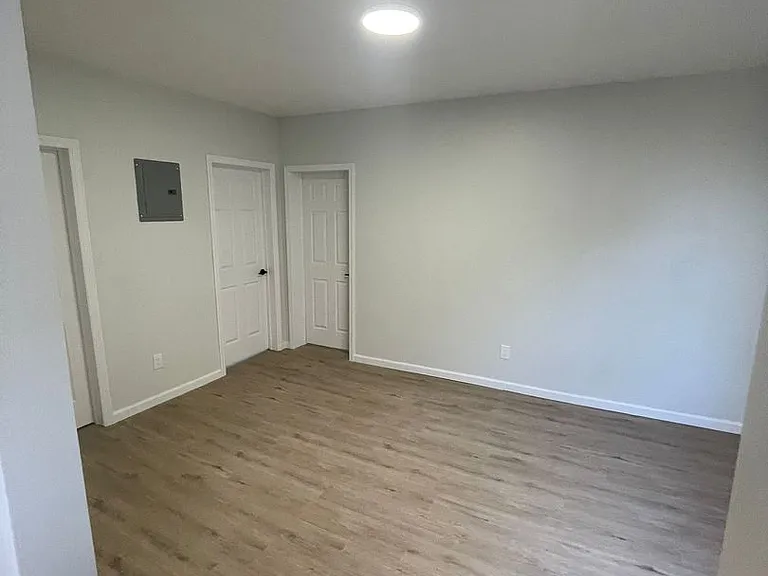 575 JFK Boulevard — Photo 10