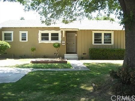 1st image of 840 E Merced Ave
