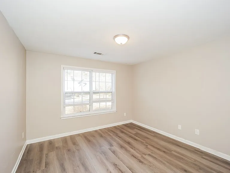 501 Summer Brooke Ln — Photo 12