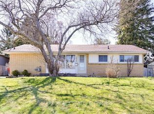 1615 Gore Rd, London, ON N5W 1V1