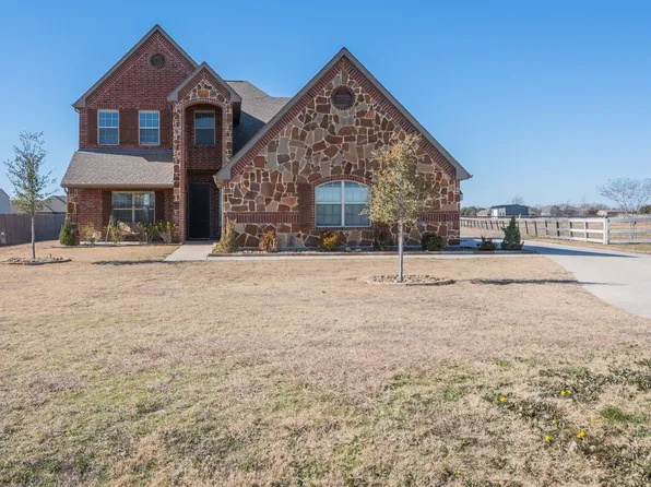 327 Montana Ct, Rhome, TX 76078