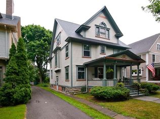 90 Dartmouth St, Rochester, NY 14607