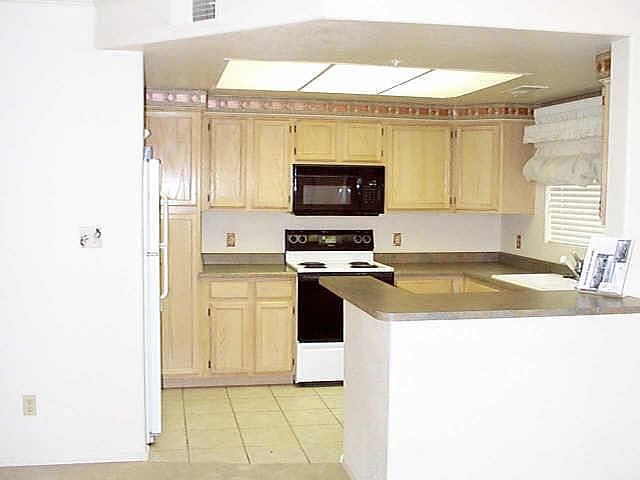2nd image of 10101 N Arabian Trail #1066
