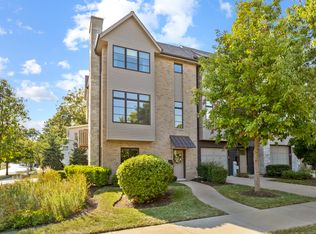 476 Newton Ave, Glen Ellyn, IL 60137