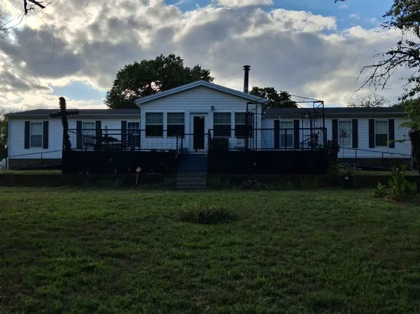 3584 Buckskin Rd, Lone Grove, OK 73443