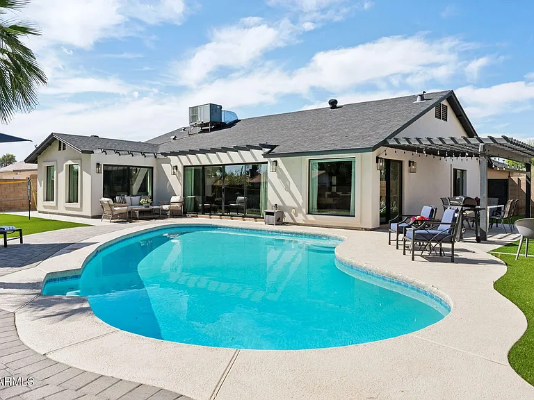 5301 E Tierra Buena Ln — Photo 40