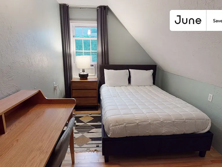 19 Putnam Ave — Photo 29