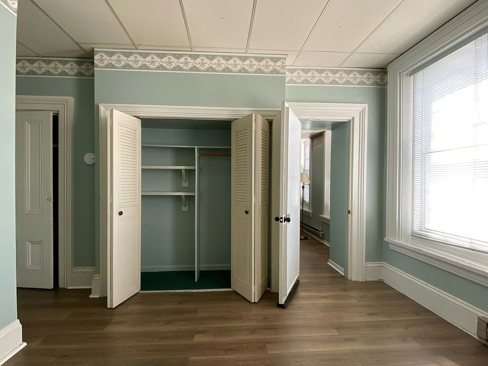 1st image of 322 W Center St Ste 2