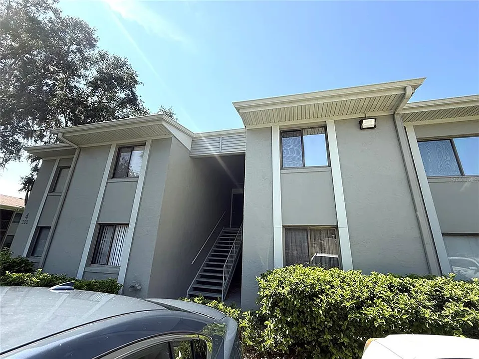 308 Palm Coast Pkwy #202
