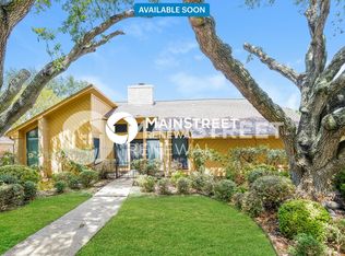 12502 Olympia Dr, Houston, TX 77077