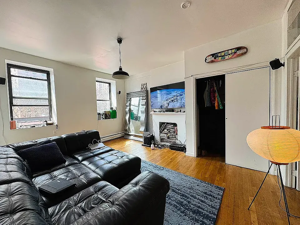 297 Broadway #3F