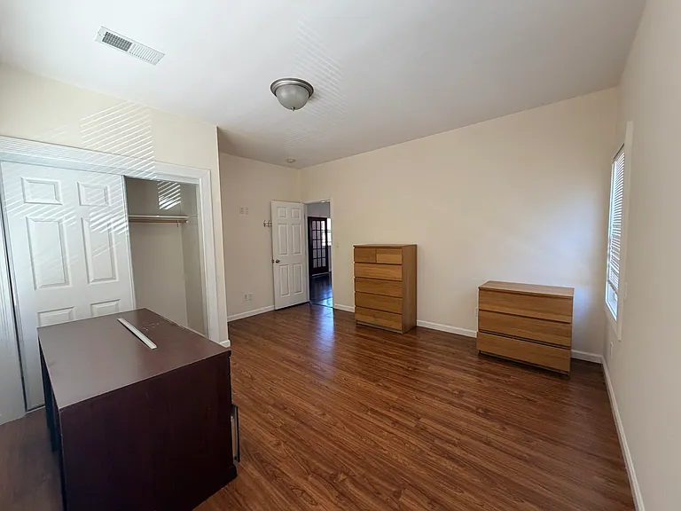 3814 E 12th St #3814 — Photo 6