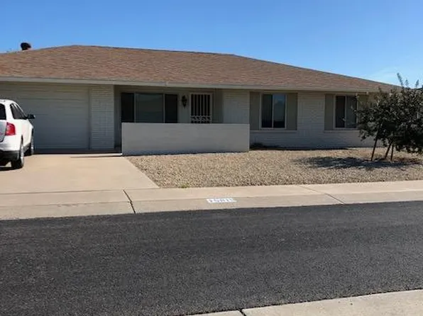 15819 N Meadow Park Dr, Sun City, AZ 85351