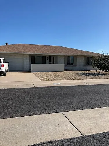 15819 N Meadow Park Dr Photo 1