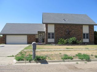 1201 La Plata St, Hereford, TX 79045