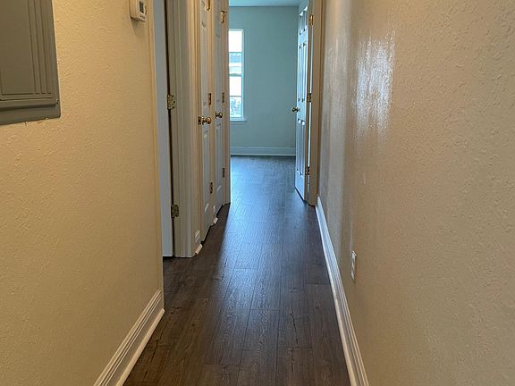 4th image of 3298 Sawtooth Dr