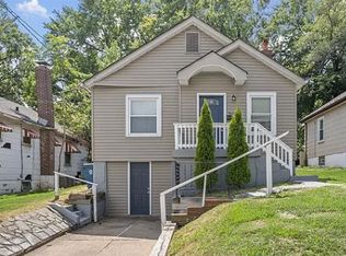 7122 Dawson Pl, Saint Louis, MO 63136