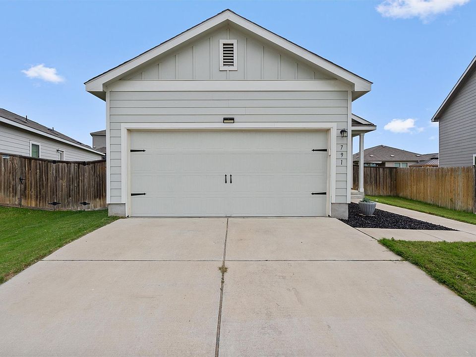 1st image of 791 Circle Way