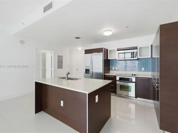 1900 N Bayshore Dr, Miami, FL