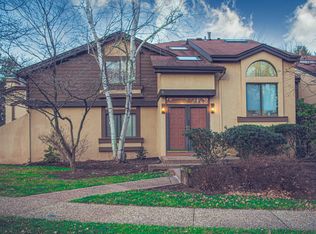 94 Sayre Dr, Princeton, NJ 08540