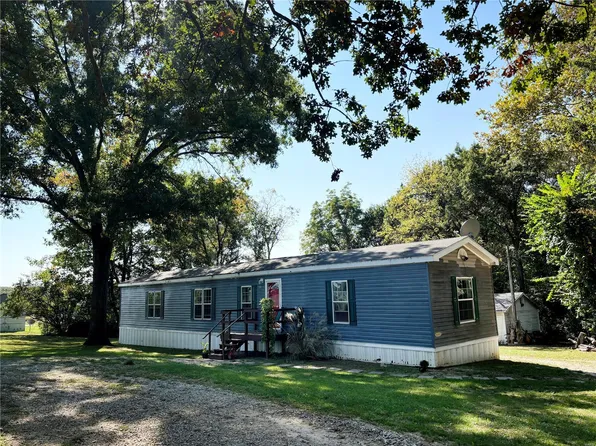 165 Schaper Rd, Foristell, MO 63348