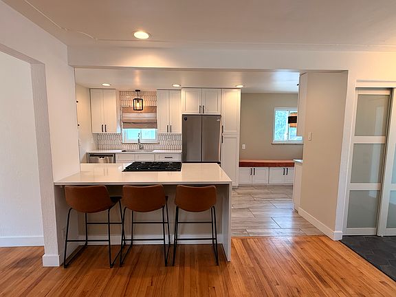 5th image of 4125 Ingalls St