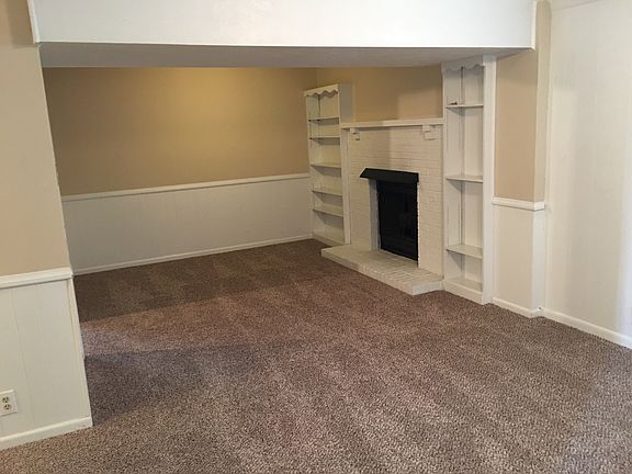 4th image of 220 N 153rd Cir