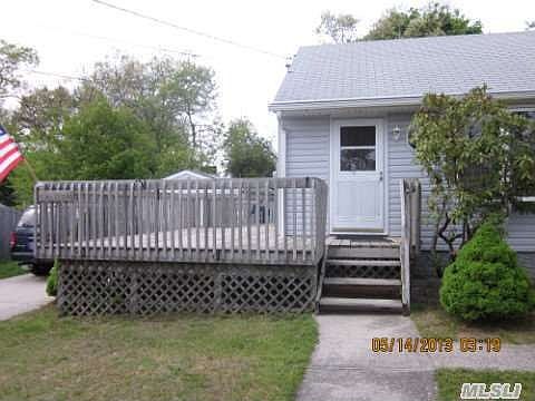3rd image of 21 Pineaire Ave
