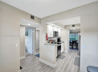 800 SW 125th Way APT 109O, Pembroke Pines, FL 33027