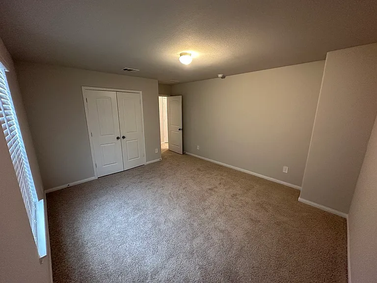 968 Harper Ln — Photo 16
